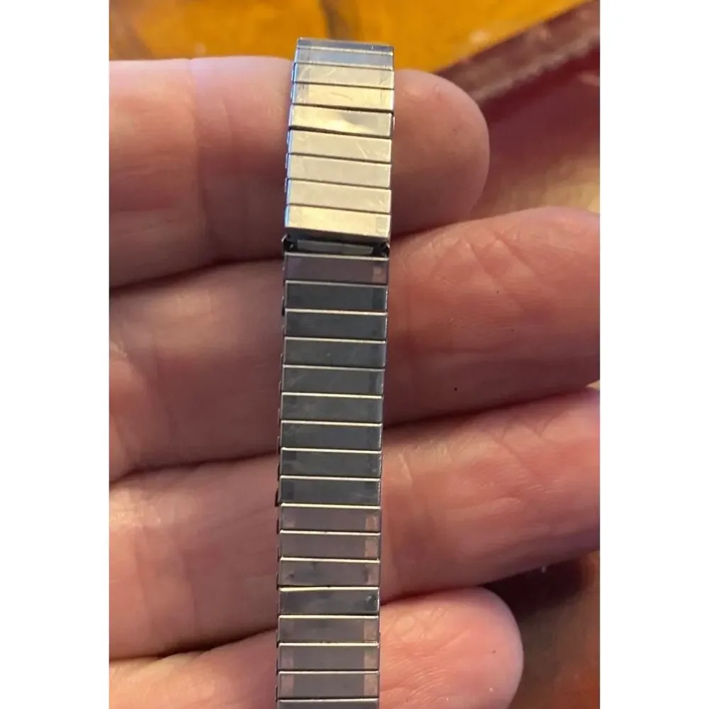 VTG Women's Silver Tone Belair QuartzWatch, Swiss Parts, WR 30M, REPAIR
